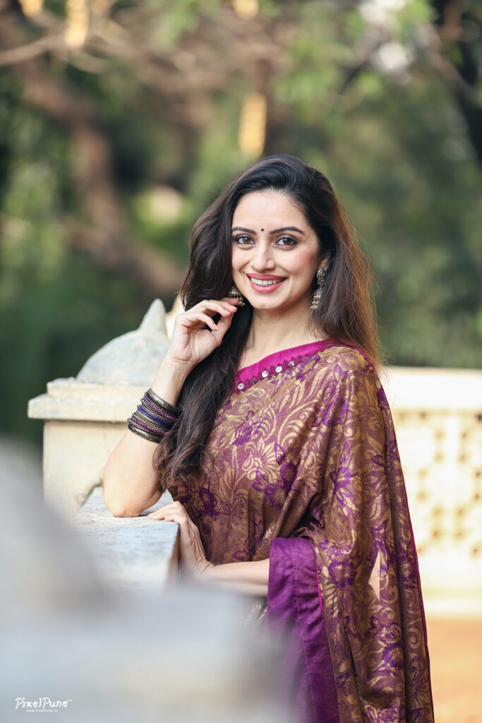 Shruti Marathe Saree