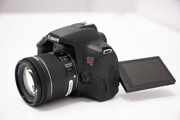 Canon EOS Rebel T8i