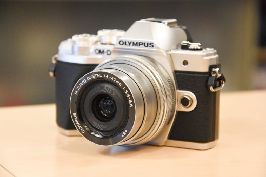 Olympus OM-D E-M10 MK IV